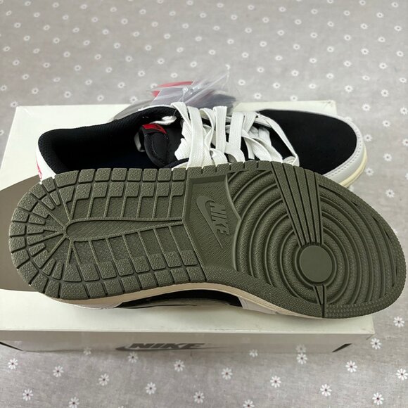 Jordan 1 Retro Low OG SP Travis Scott Olive - Picture 4 of 6